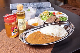 ひふみのハチミツ＆里見伏姫牛カレー