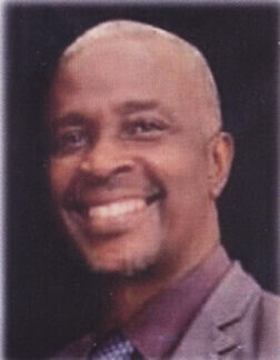 スチュアート・センパラ氏