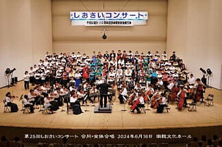 前回の合同・全体合唱の様子